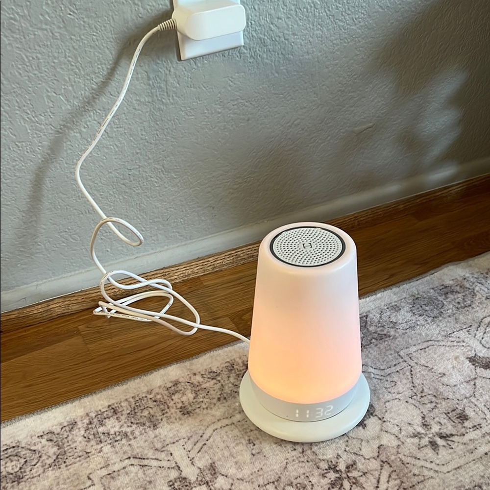 Hatch Rechargeable Sound Machine